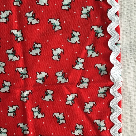 Handmade Retro Style Scottie Dog Holiday Napkins, Set of 2 - Picture 11 of 13